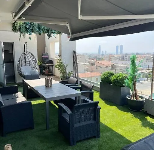 3 Bedroom Penthouse Jacuzzi Seaview