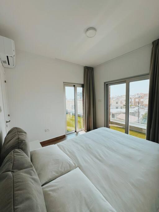 3 Bedroom Penthouse Jacuzzi Seaview Διαμέρισμα Λεμεσός